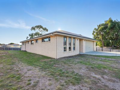 1 Fern Close, Dodges Ferry