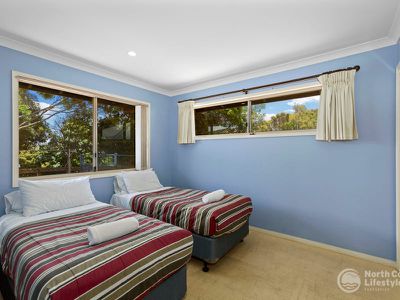 12 Tweed Coast Road, Hastings Point