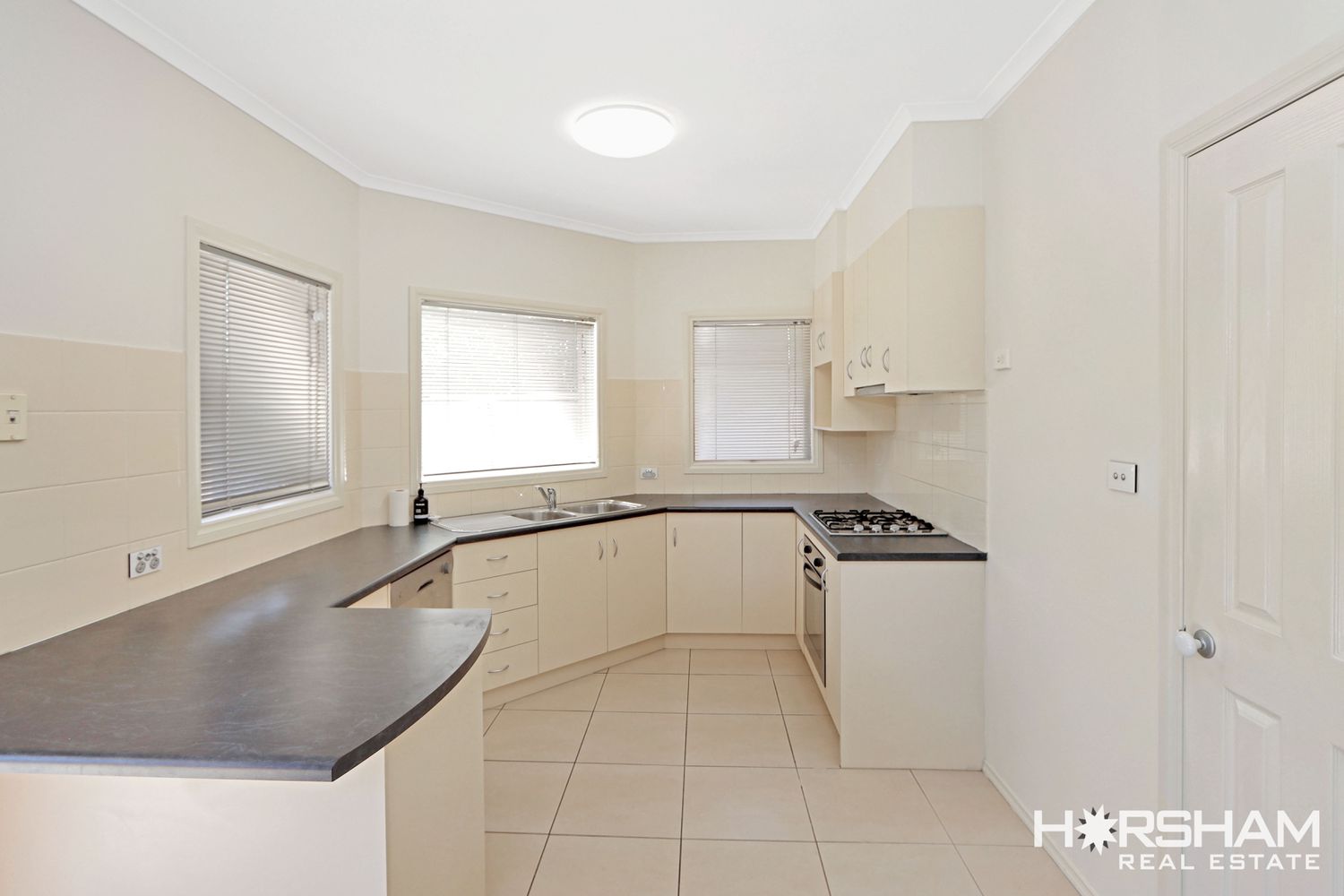 3 / 38 Karingal Crescent, Horsham