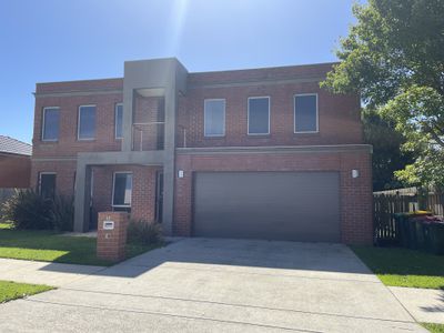 11 Hodgetts Drive, Warrnambool
