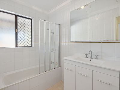 16 Chester Place, Beechboro