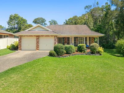 18 Mummaga Lake Drive, Dalmeny