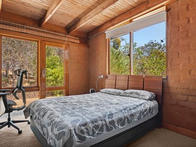 39 Koala Court, Meredith