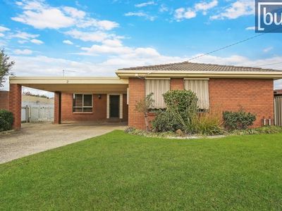 2 Poplar St, Wodonga