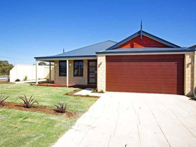 33 Normanby Bend , Success