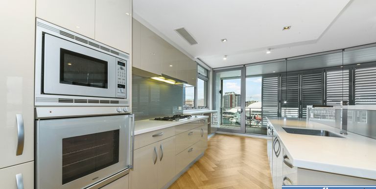 804 / 35 Shelley Street, Sydney