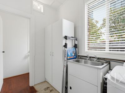 8 Pottery Road, Lenah Valley