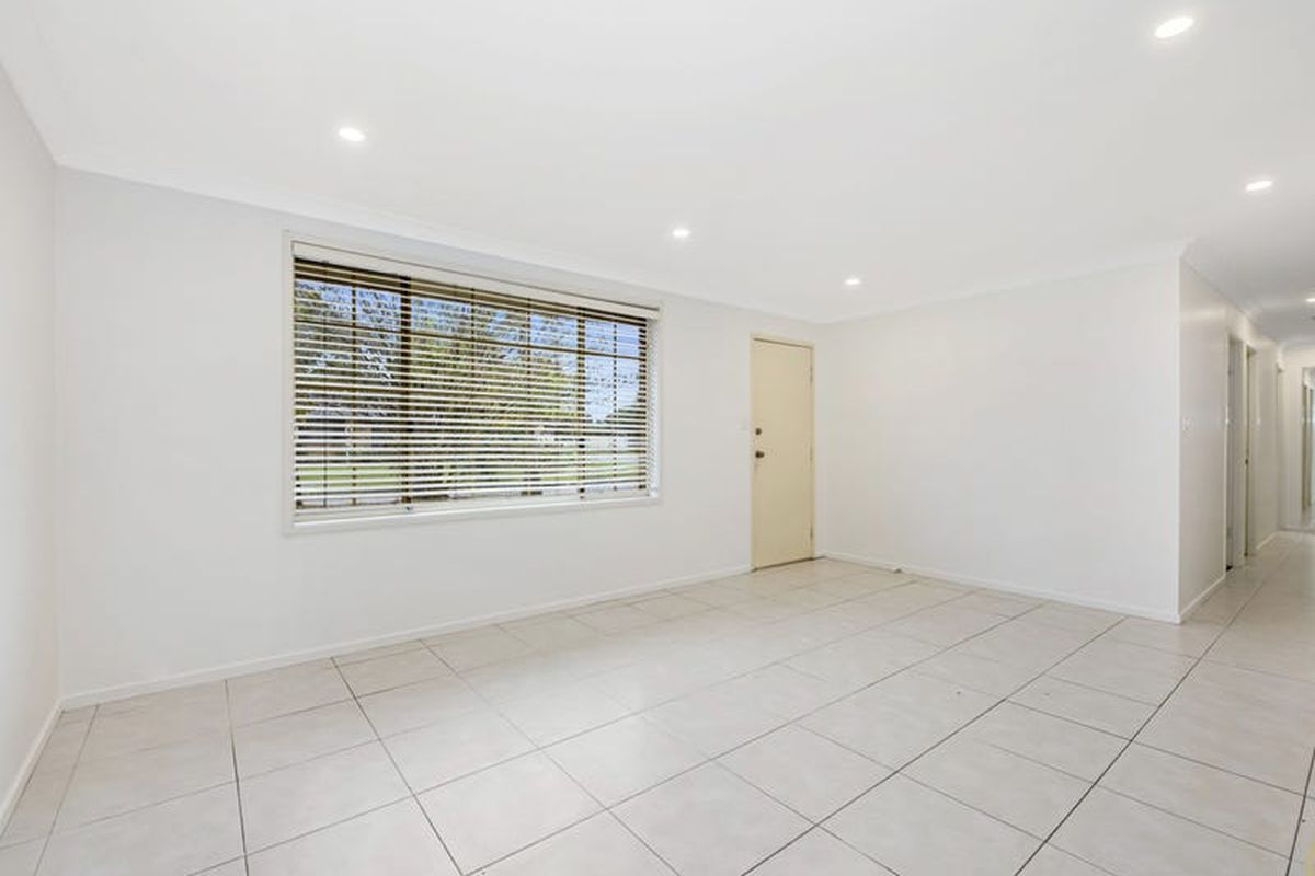 1 Adrian Close, Bateau Bay