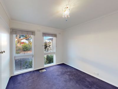 1 Ealing Crescent, Springvale South