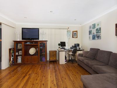 84 Maple Street, Albion Park Rail