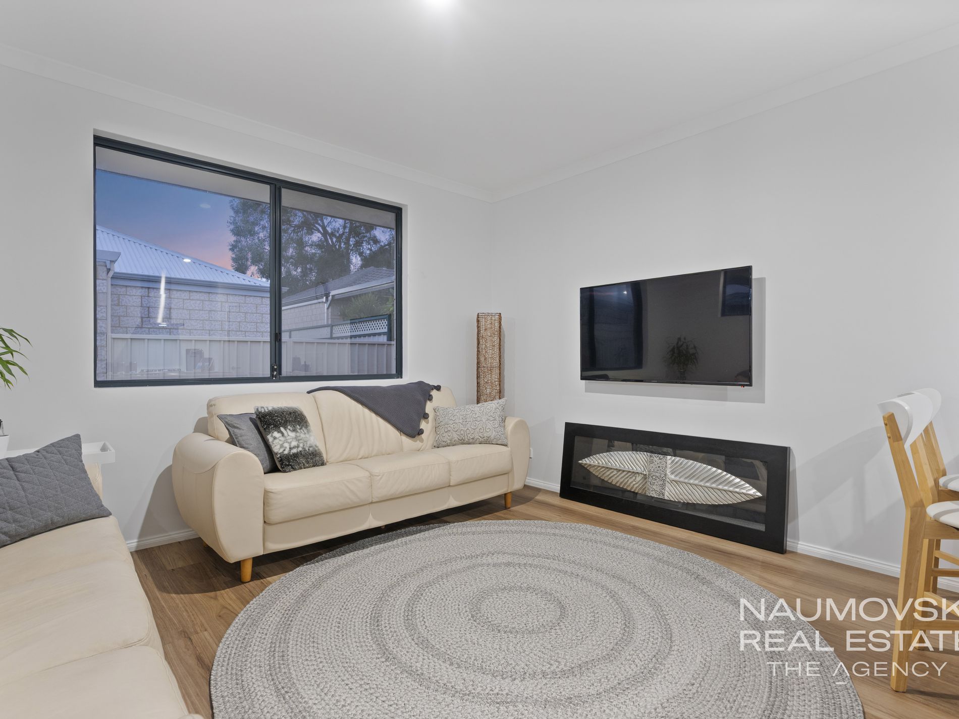 54 Salmar Way, Westminster