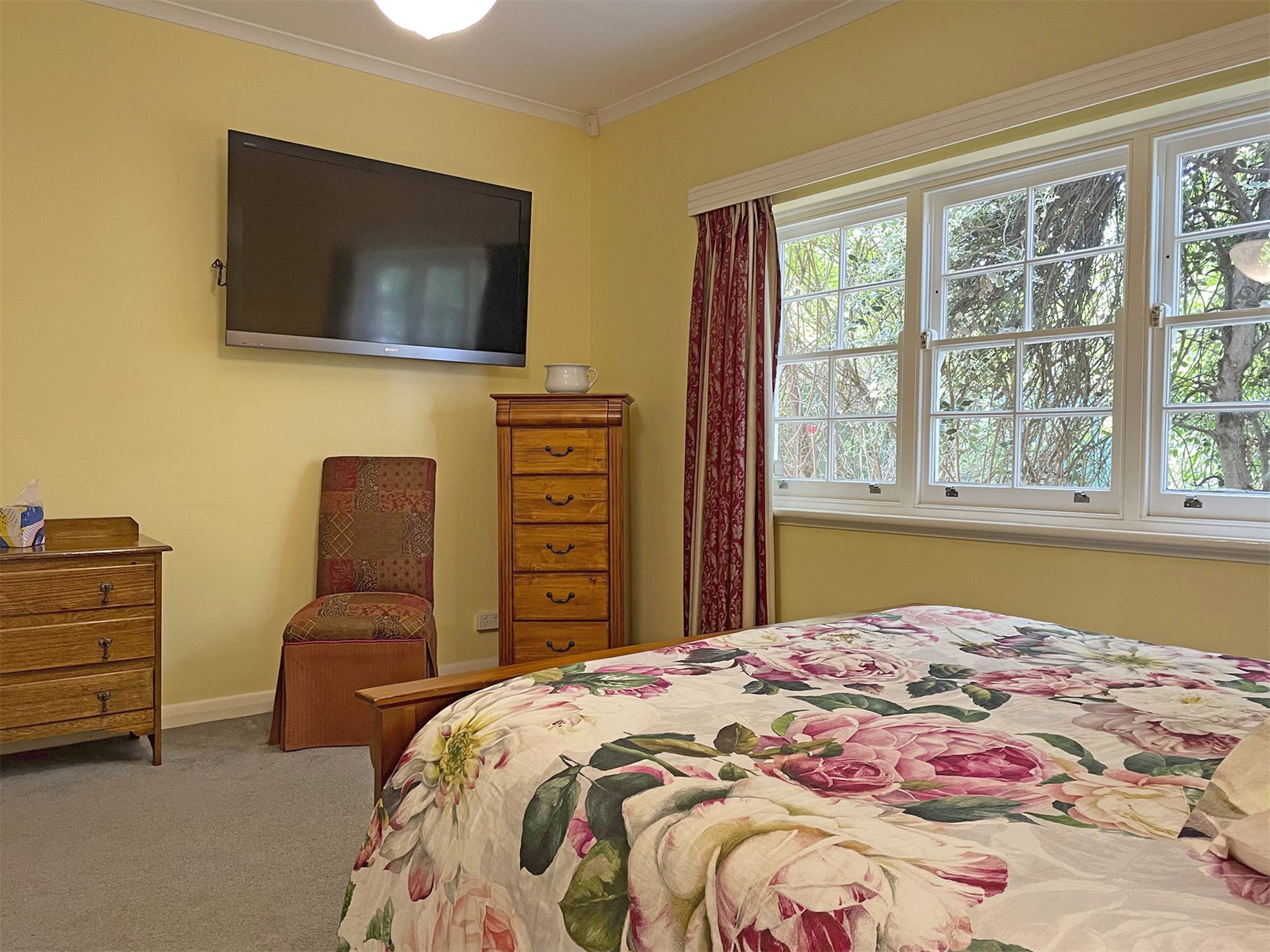 1 Wheaton Road, Plympton