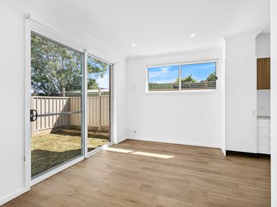 4 / 72 Kingston Street, Oak Flats