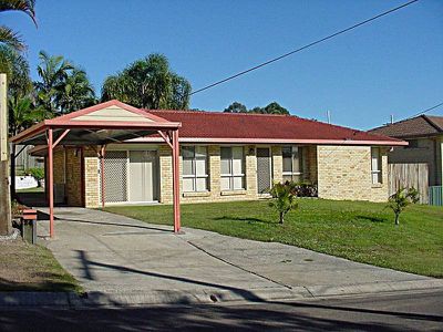 24 Hillpark Crescent, Rochedale South