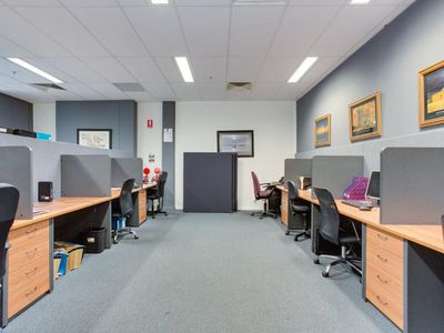 4 / 29 King William Street, Adelaide