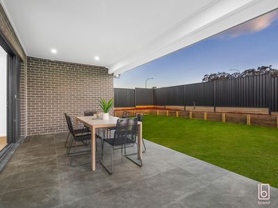 4 Spoonbill Avenue, Warnervale