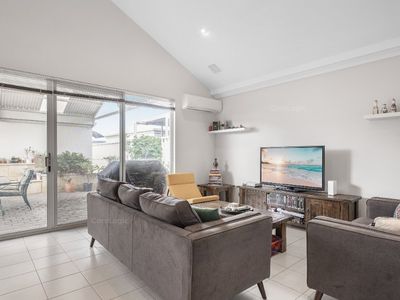 57 Eastwall Parkway, Butler