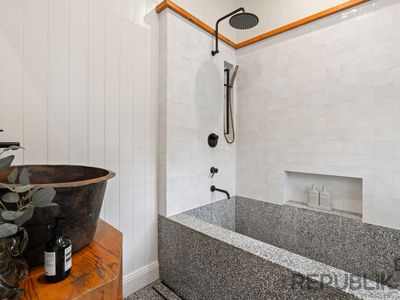 537 Ashmore Road, Ashmore