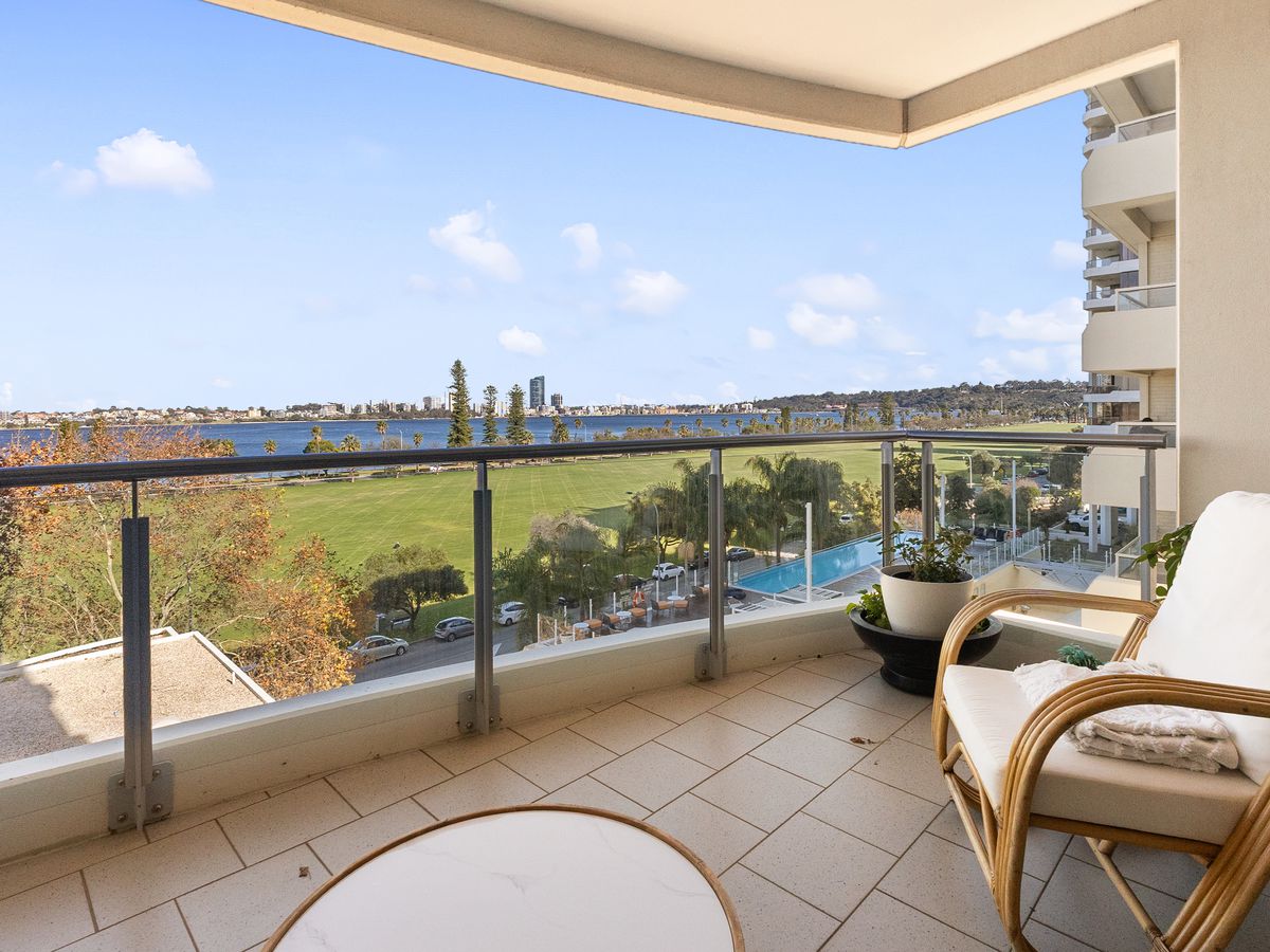 16 / 42-52 Terrace Road, East Perth