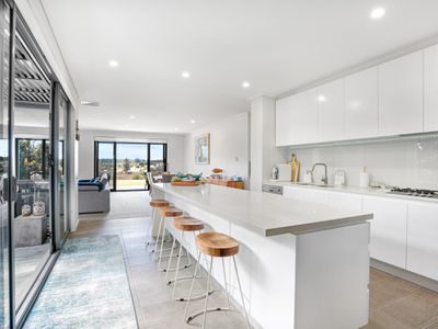38 Pebble Beach Avenue, Magenta