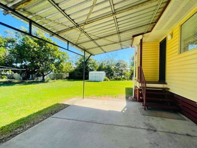 9 Chifley Court, Moranbah