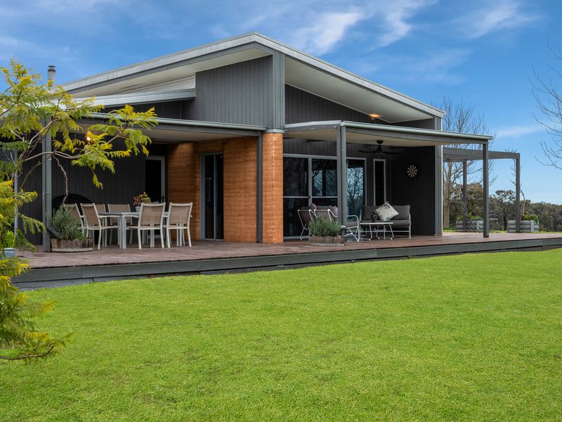 150 McLennan Road, Heathcote