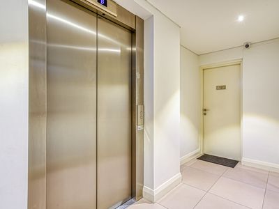12 / 8 Outram Street, West Perth