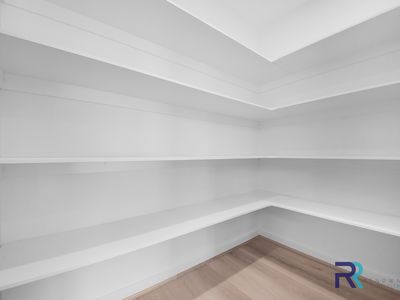 16 Whippet , Tarneit