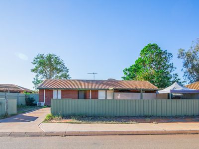 8 Kangaroo Crescent, South Hedland