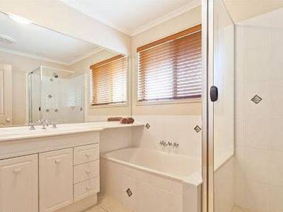 4 Pompano Court, Mountain Creek