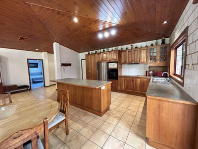 2 Barracks Close, Dubbo