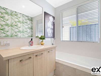 11 Manuka Street, Baldivis