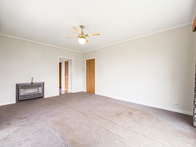 12 Hillcrest Avenue, Mount Gambier