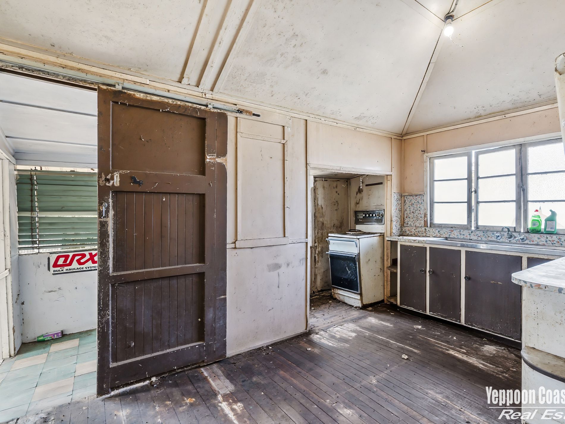 296 Ford Street, Berserker