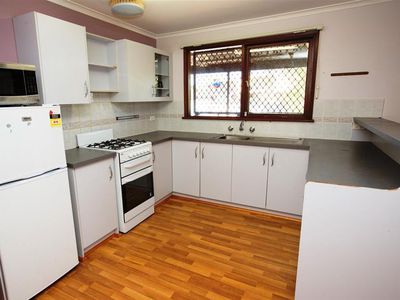 2 Hakea Court, South Hedland