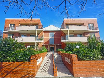 6 / 74 Hampden Road, Lakemba