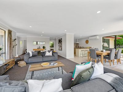 38 Cabeleigh Drive, Helensville