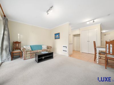 60 / 13-15 Sturt Avenue, Griffith