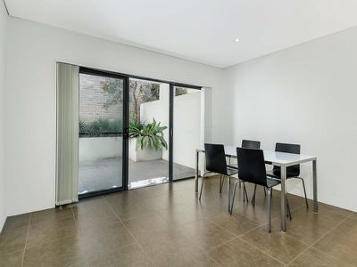 2 / 951-953 Botany Road, Rosebery