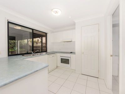 9 Acorn Crescent, Flinders View