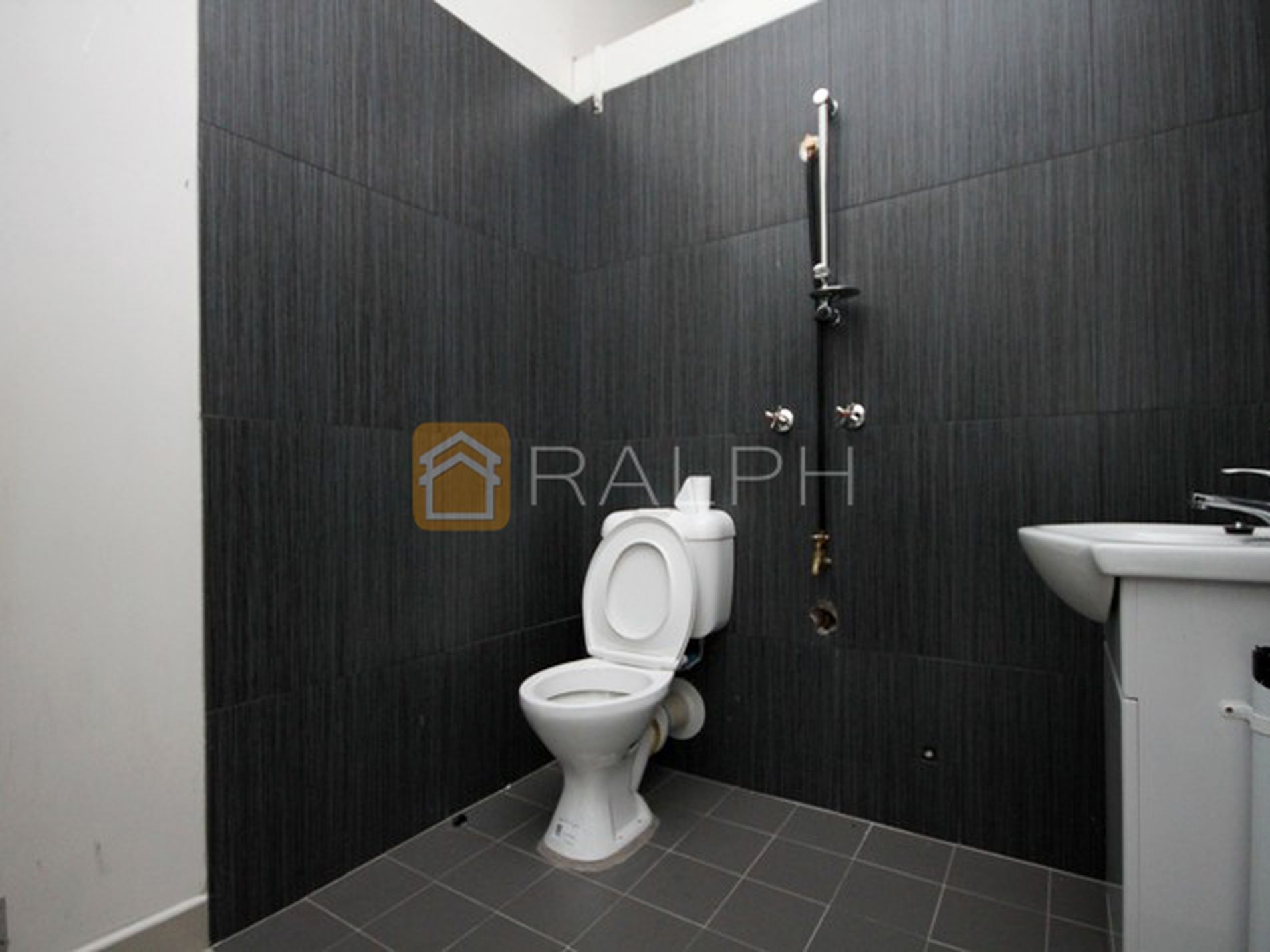 Shop D / 894 Canterbury Road, Roselands