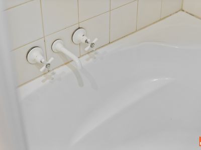 48 53 McMillan Crescent, Griffith