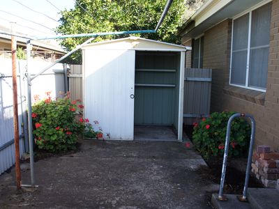 3 / 7 Roberts Avenue, Horsham