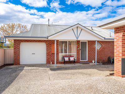 2 / 20 TEMPLETON PLACE , Wodonga