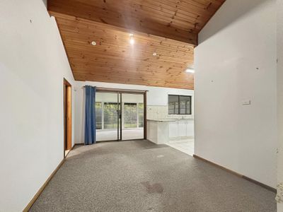 16 President Wilson Walk, Tanilba Bay