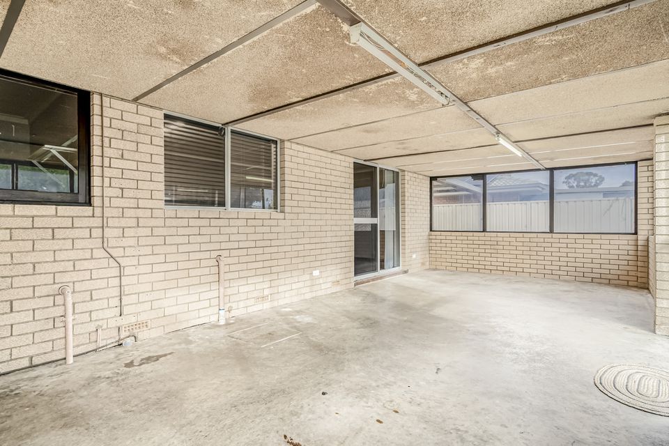 12b Seabrooke Avenue, Rockingham