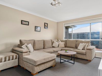 15 Bayview Avenue, Haywards Bay