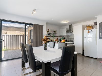 1 / 52 Grey Street, Cannington