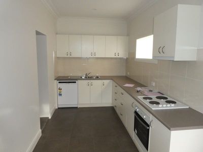 34 Station Street, Seymour