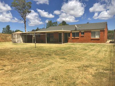 12 Sawyer Street, Barry